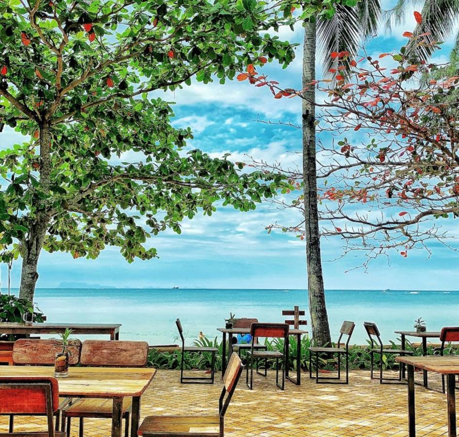 Chill Inn Lipa Noi Hostel And Beach Cafe Самуй Екстер'єр фото