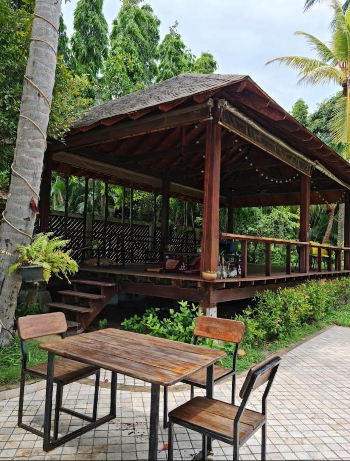 Chill Inn Lipa Noi Hostel And Beach Cafe Самуй Екстер'єр фото